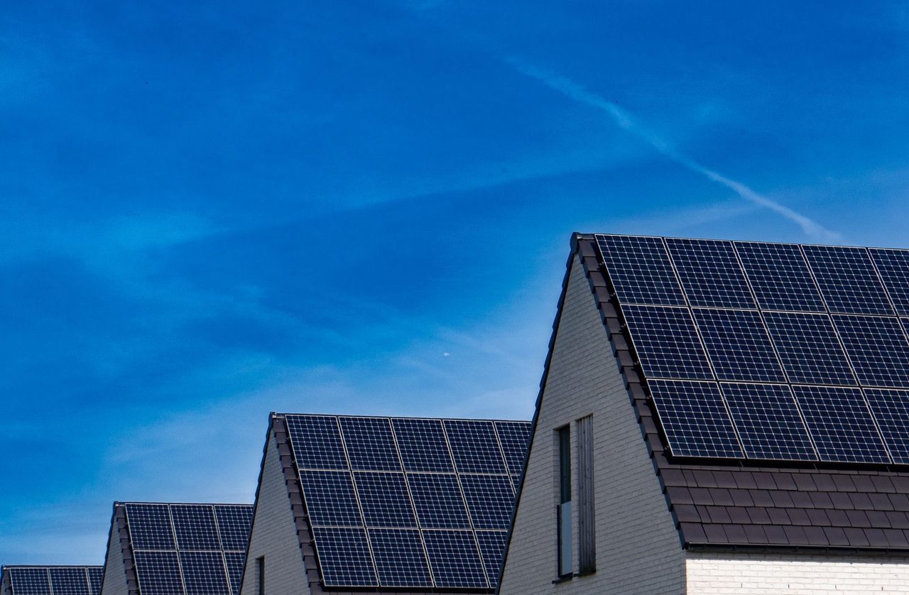 Energieeffizienz und moderne Haustechnik beim Hauskauf prüfen